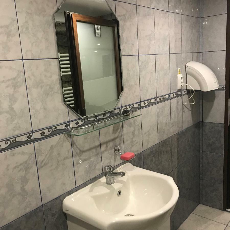 Lunca Lui Dan Hotel Войняса Екстериор снимка