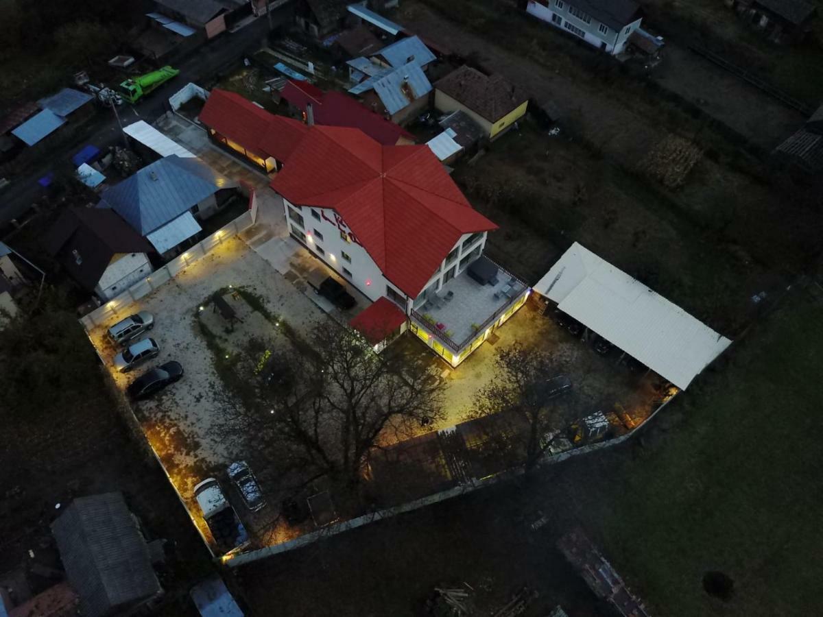 Lunca Lui Dan Hotel Войняса Екстериор снимка